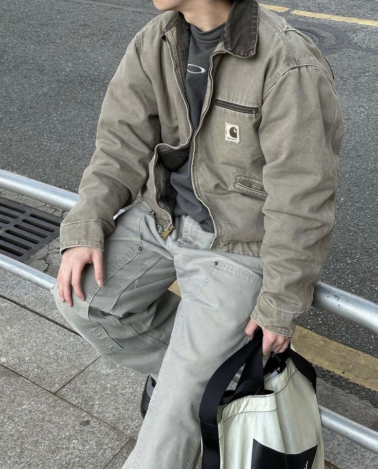 Carhartt Detroit Jacket Outfits Men Love Right Now – Copy These 15 Looks Carhartt Detroit Jacket Outfits Men street style