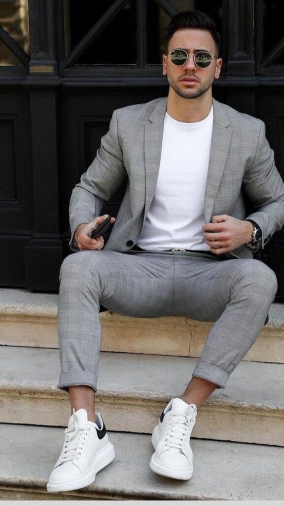 White sneakers outfit men