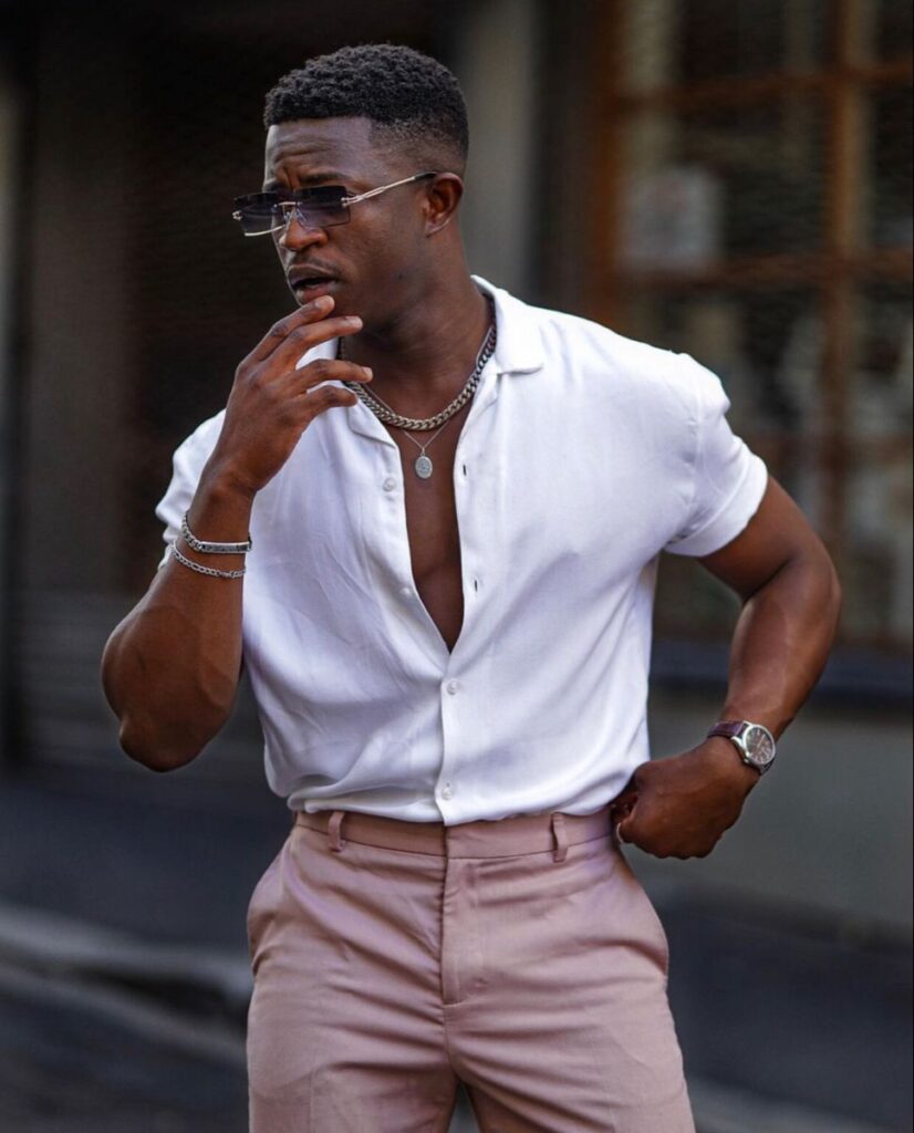 Best Shirt Colors for Dark Skin Men: Look Bright, Stylish and Confident 5 Best Shirt Colors for Dark Skin Men