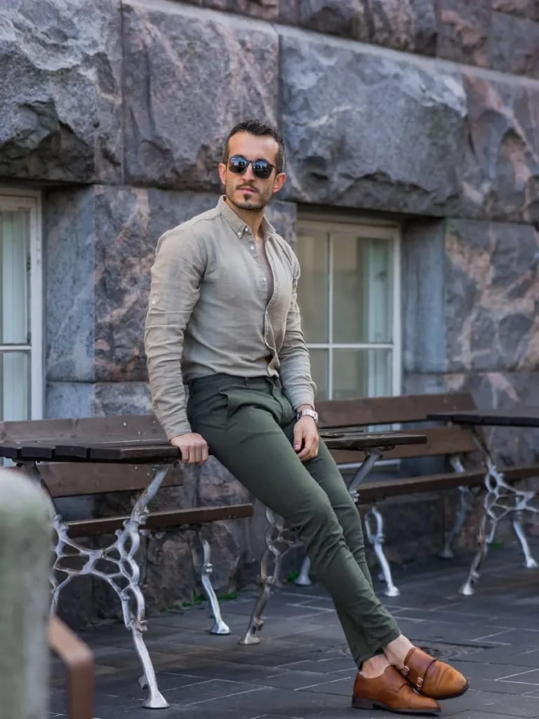 Grey Shirt Matching Pants for Men: 9 Stylish Combinations grey shirt and olive green pant combination